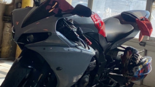 Yamaha YZF R1 - Lando