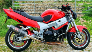 Honda CBR 1100XX