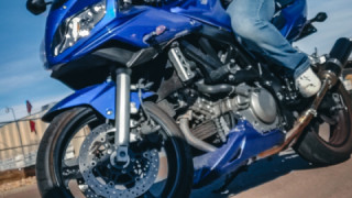 Suzuki SV 650S - La Petite Delphine Bleu