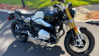 BMW R nineT