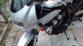 Yamaha FZS 600 Fazer