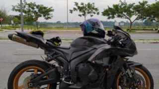 Honda CBR 600RR - Blacky The Philosopher