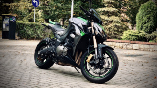 Kawasaki Z1000