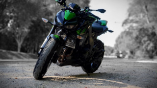Kawasaki Z1000 - Zed
