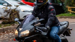 Kawasaki Ninja ZX-12R