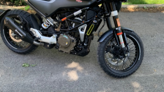 Husqvarna Svartpilen 401
