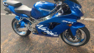 Kawasaki Ninja ZX-9R - the therapist