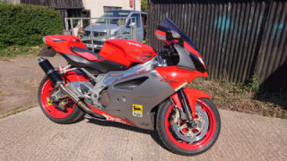 Aprilia RSV Mille  - RSVR