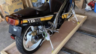 Yamaha TZR 250 - My 1985 0 Mile Yamaha TZR250 1KT