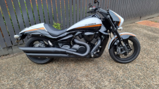 Suzuki Boulevard M109R - Eliza