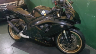 Suzuki GSXR 600 - Blacky