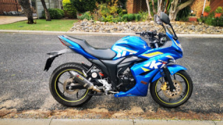 Suzuki GSXR 150 - Dash