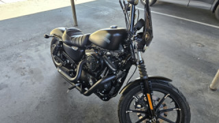 Harley-Davidson Sportster 883