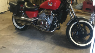 Honda VF 750C Magna