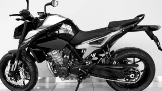 KTM Duke 790