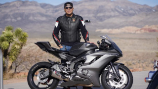 Yamaha YZF R6 - Slow6