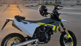 Husqvarna 701 Supermoto