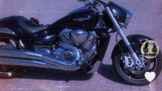 Suzuki Boulevard M109R - black bull