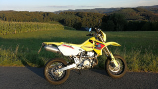 Suzuki DR 400 - SM