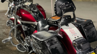 Suzuki Boulevard C50 - big red