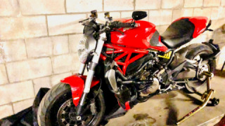 Ducati Monster 1200