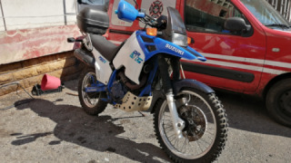 Suzuki DR 750