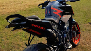 KTM Duke 790
