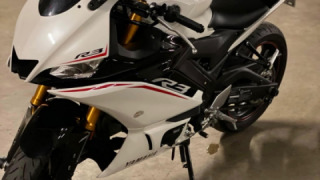 Yamaha YZF R3 - snow white