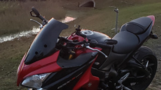 Suzuki GSXS 1000F - Dom