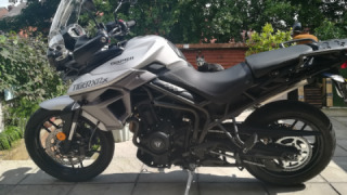Triumph Tiger 800