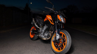 KTM Duke 790
