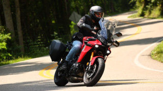 Yamaha FZ-09/MT-09 Tracer - Red