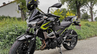Kawasaki Z400