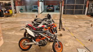 KTM 690 SMC R - Ktm swayli