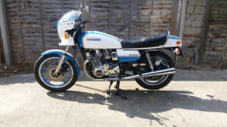 Aprilia Tuono V4 1100 - Suzuki x5 ducati x2 bmw aprilia