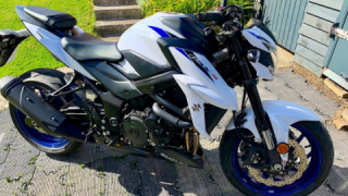 Suzuki GSXS 750 - SX