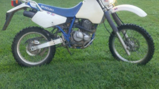 Suzuki DR 350 - HellBitch