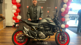 Ducati Monster 900 - storm
