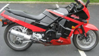 Kawasaki GPX 750R