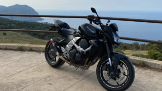 Kawasaki Z750