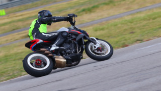 MV Agusta Dragster 800 - Rocket