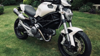 Ducati Monster 696