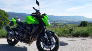 Kawasaki Z750