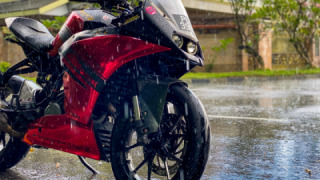 KTM RC 390 - Sarah