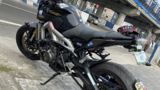 Yamaha FZ-09/MT-09 - Jayden