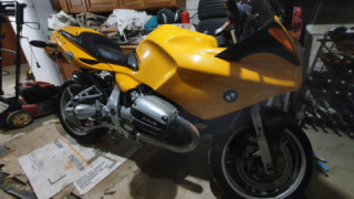 BMW R 1100 S - Yellow