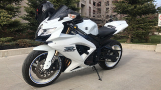 Suzuki GSXR 750 - Yolanda
