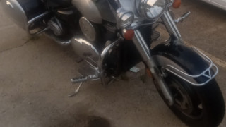 Kawasaki Vulcan 1600 - Nomad