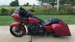 Harley-Davidson CVO Road Glide - Ruby