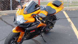 Suzuki GSXR 750